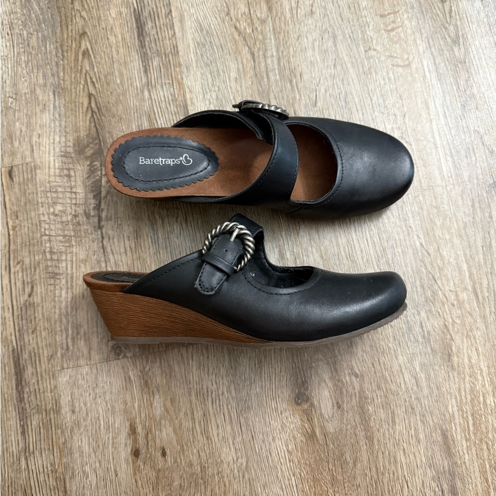 BareTraps • Luna Mary Jane Mules - Picture 4 of 12